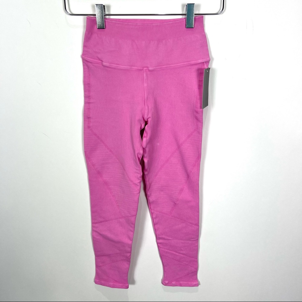 Nux seamless shapeshifter 7/8 leggings